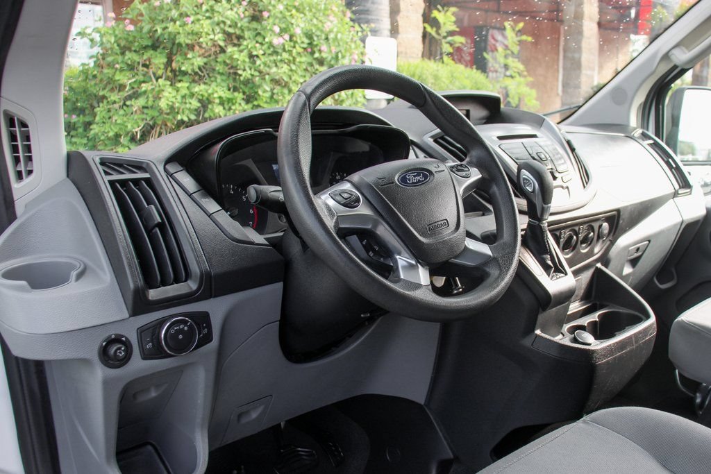 Used 2018 Ford Transit 350 XLT RWD image 21