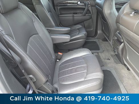 Used 2016 Buick Enclave Premium image 19