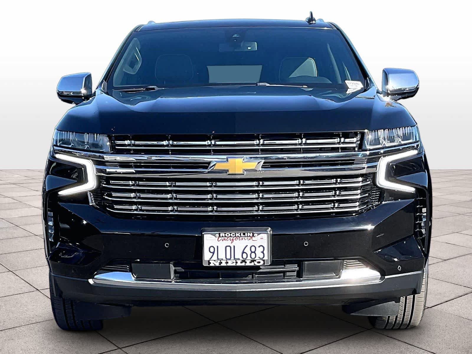 Used 2021 Chevrolet Tahoe Premier AWD/4WD image 3