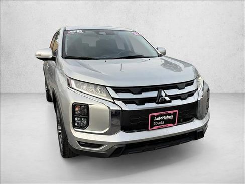 Used 2024 Mitsubishi Outlander Sport AWD image 3