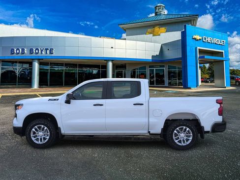New 2026 Chevrolet Silverado 1500 W/T w/ Z71 Off-Road Package AWD/4WD image 2