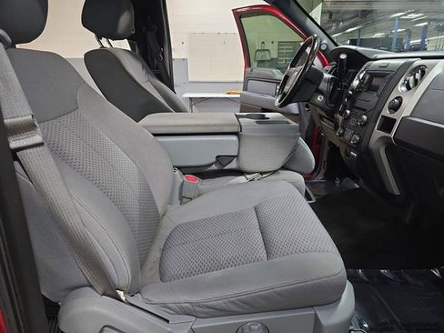 Used 2014 Ford F150 XLT w/ Equipment Group 302A Luxury image 10