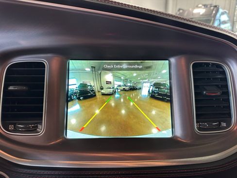 Used 2022 Dodge Charger Scat Pack RWD image 32
