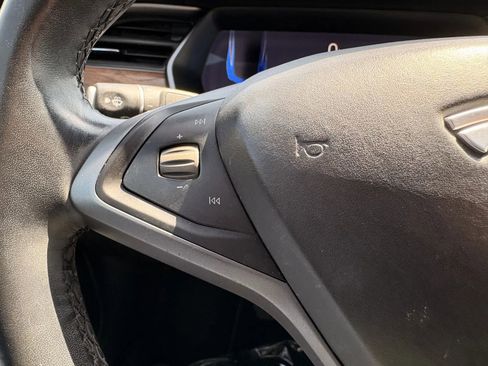 Used 2018 Tesla Model S 75D AWD/4WD image 18