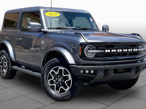 Used 2022 Ford Bronco Outer Banks AWD/4WD image 3