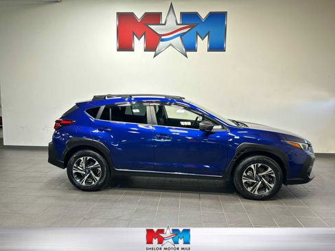 Used 2024 Subaru Crosstrek 2.0i Premium w/ Crosstrek Mirror Package AWD/4WD image 1