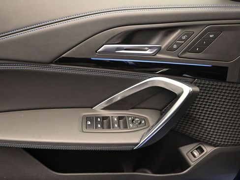 Used 2025 BMW X1 xDrive28i w/ Technology Package image 14