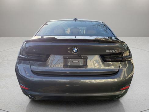 Used 2021 BMW 330i xDrive Sedan w/ Convenience Package image 12
