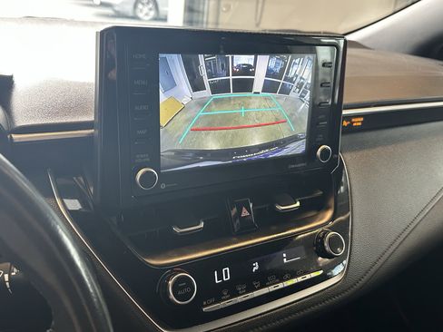 Used 2022 Toyota Corolla SE image 12