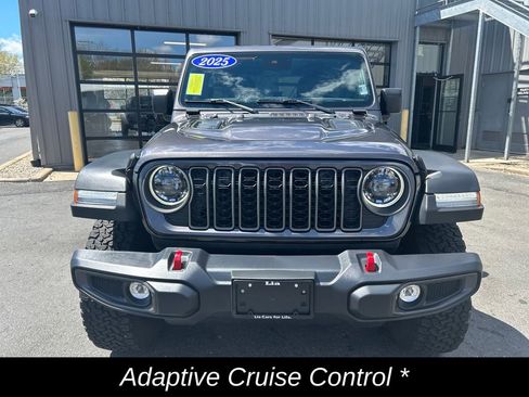 Used 2025 Jeep Wrangler Unlimited Rubicon AWD/4WD image 10