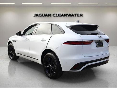 New 2026 Jaguar F-PACE R-Dynamic S image 3