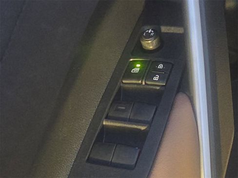 New 2026 Toyota Corolla Cross XLE image 18