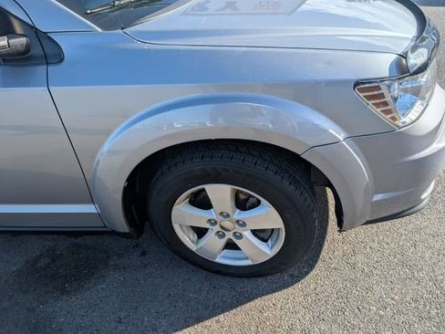 Used 2015 Dodge Journey SE image 16