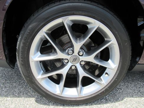 Used 2020 Dodge Challenger SXT w/ Plus Package RWD image 8