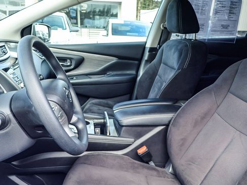 Used 2017 Nissan Murano S w/ Navigation Package image 14