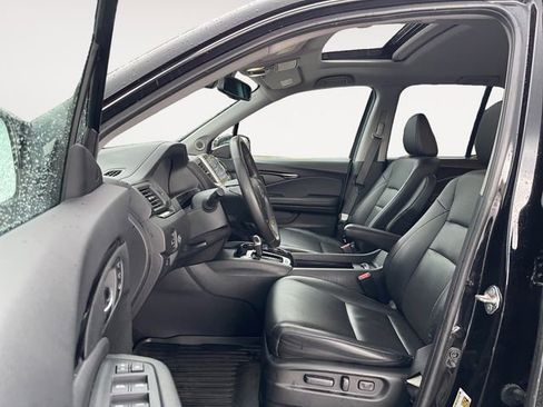 Used 2018 Honda Ridgeline RTL-E image 9