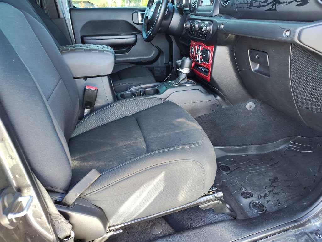 Used 2021 Jeep Gladiator Sport AWD/4WD image 30