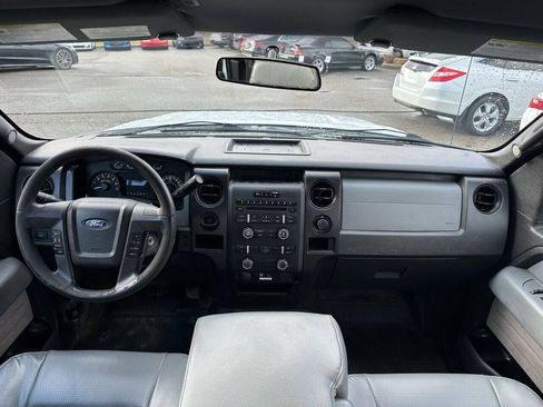 Used 2013 Ford F150 XL w/ Mid Equipment Group RWD image 24