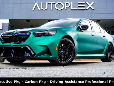 Used 2025 BMW M5 Base w/ Carbon Package image 1