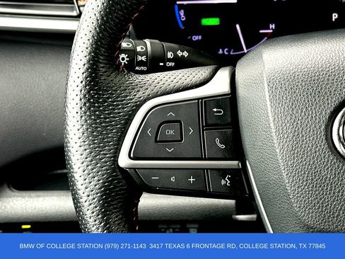 Used 2021 Toyota Sienna XSE FWD image 23
