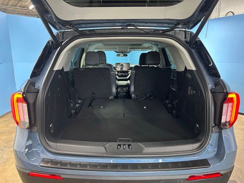 New 2026 Ford Explorer Active image 40