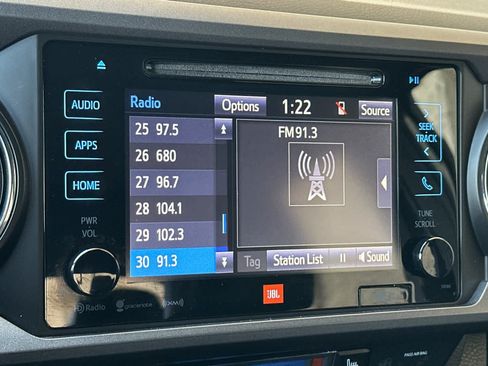 Used 2019 Toyota Tacoma TRD Off-Road AWD/4WD image 16