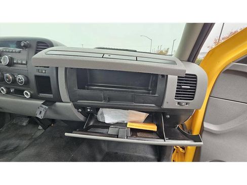 Used 2011 Chevrolet Silverado 2500 W/T image 24