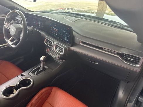 Certified 2025 Ford Mustang GT Premium image 25