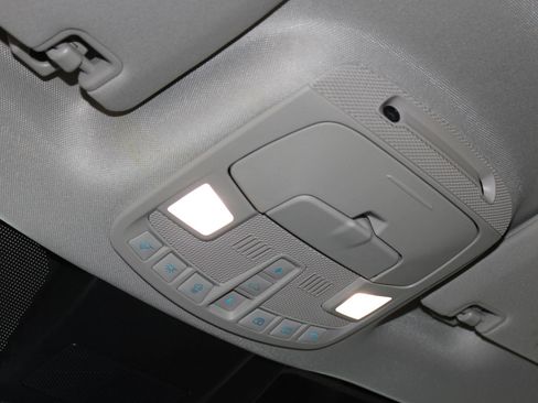 Used 2018 Ford Expedition Platinum RWD image 28