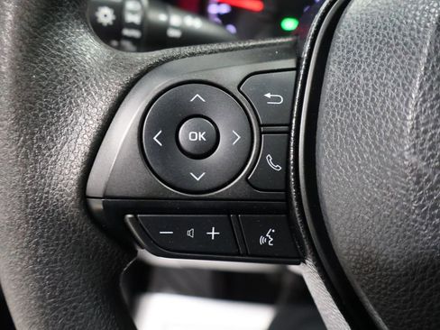 Used 2019 Toyota RAV4 XLE image 35