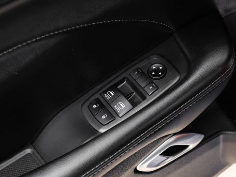 Used 2020 Dodge Challenger R/T Scat Pack RWD image 38