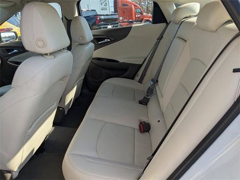 Certified 2024 Chevrolet Malibu LT image 13