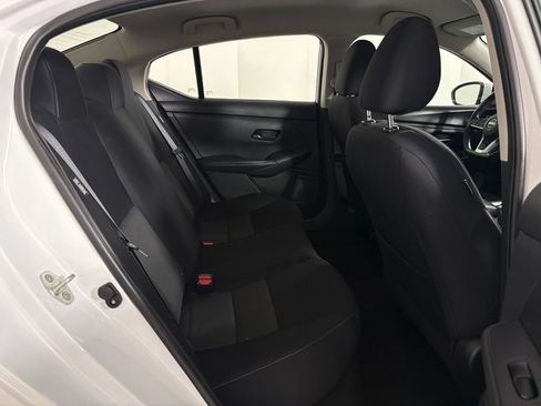 Used 2024 Nissan Sentra SV FWD image 38