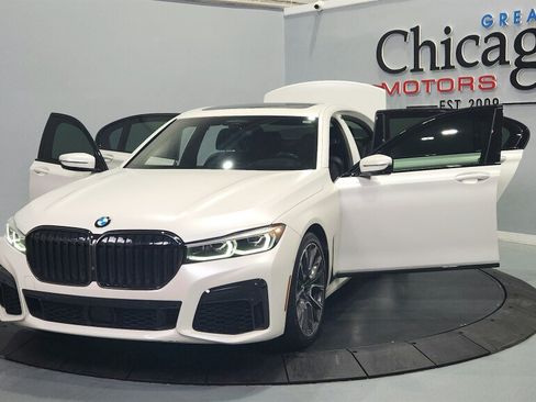 Used 2022 BMW 750i xDrive w/ Executive Package AWD/4WD image 17