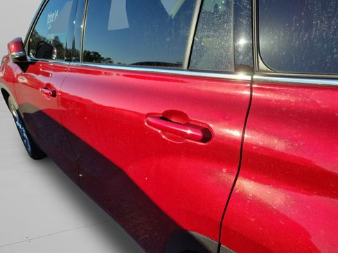 Used 2023 Toyota Highlander Limited image 23