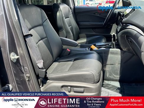 Used 2019 Honda Pilot Touring image 22