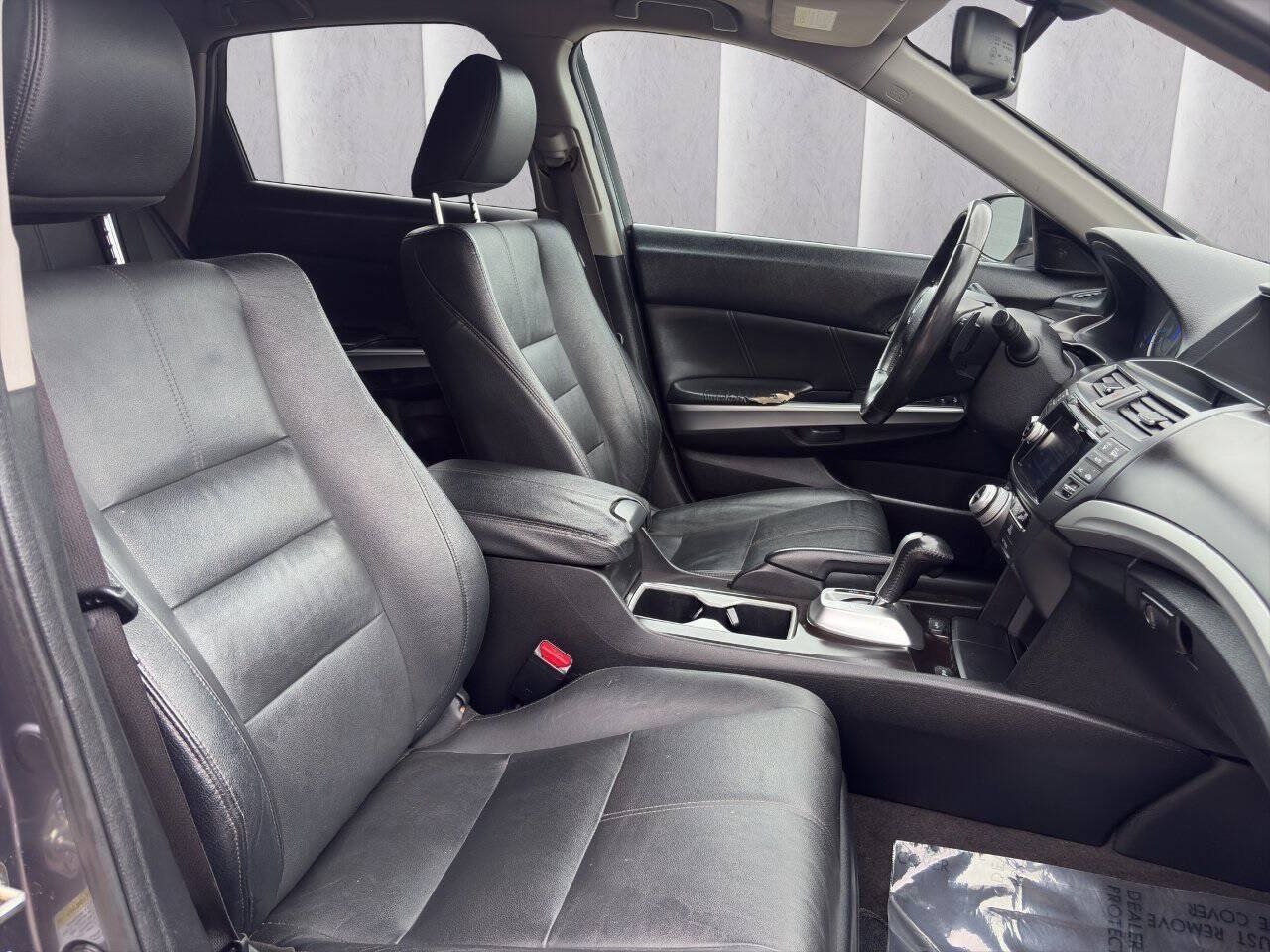 Used 2015 Honda Crosstour EX-L image 11