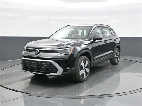 New 2026 Volkswagen Taos S image 3