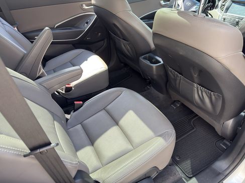Used 2019 Hyundai Santa Fe XL AWD/4WD image 30