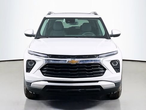 New 2026 Chevrolet TrailBlazer LT w/ Convenience Package image 2