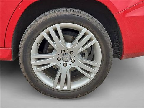 Used 2015 Mercedes-Benz GLK 350 2WD image 18