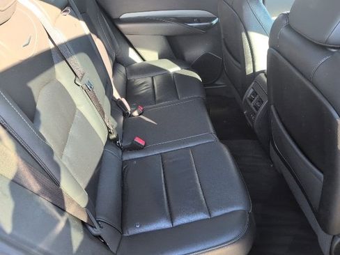 Used 2023 Cadillac XT4 Premium Luxury image 16