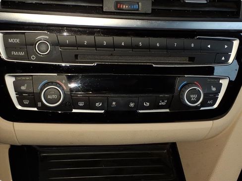 Used 2017 BMW 330i Gran Turismo xDrive image 22