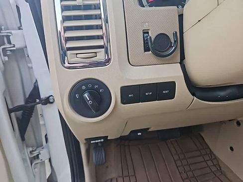 Used 2012 Ford Escape Limited image 10