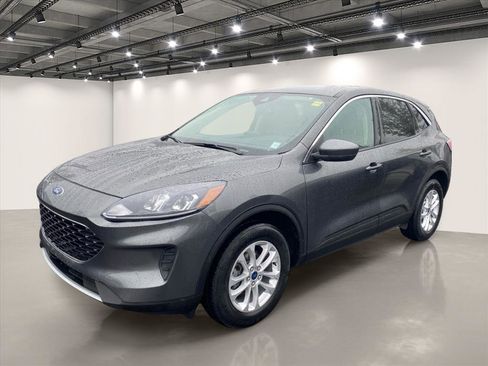 Used 2020 Ford Escape SE AWD/4WD image 3