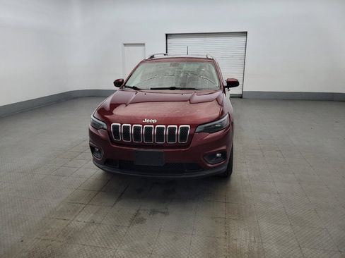 Used 2019 Jeep Cherokee Latitude w/ Cold Weather Group AWD/4WD image 15