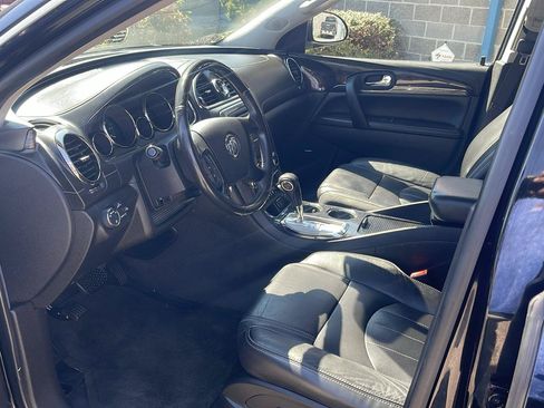 Used 2017 Buick Enclave Leather AWD/4WD image 15
