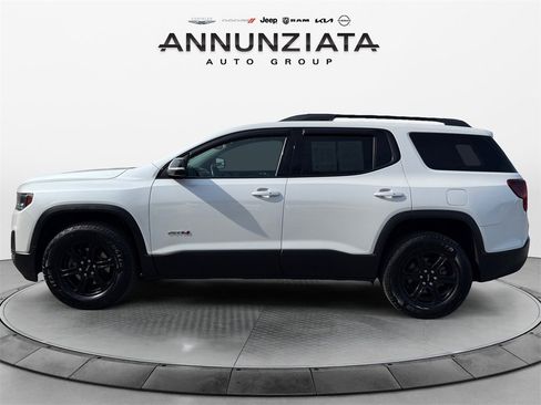 Used 2020 GMC Acadia AT4 image 2