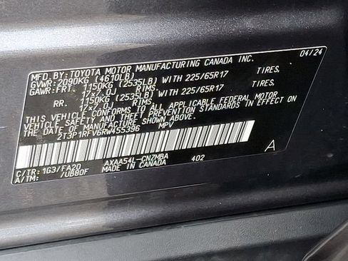 Used 2024 Toyota RAV4 XLE AWD/4WD image 26