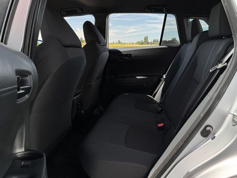 Used 2025 Toyota Corolla Cross AWD Hybrid image 21